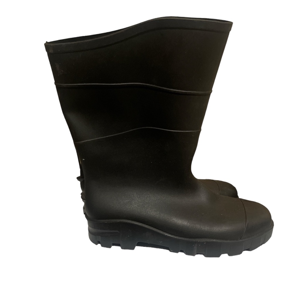 Rain boots size 10